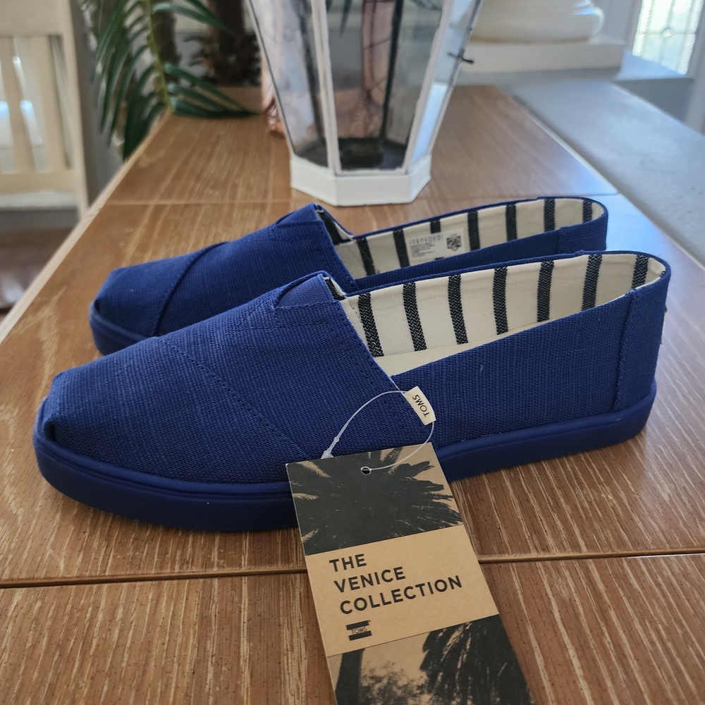 Toms Navy Slip-On with Striped Lining